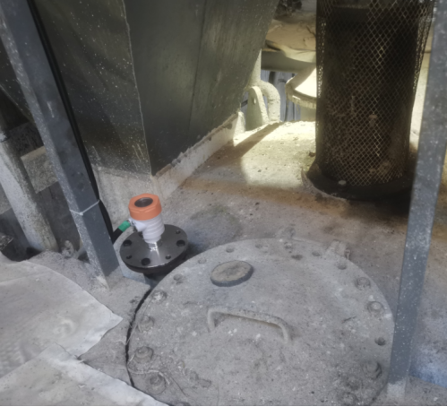 1702021125370274.jpg 1702021125245.jpg